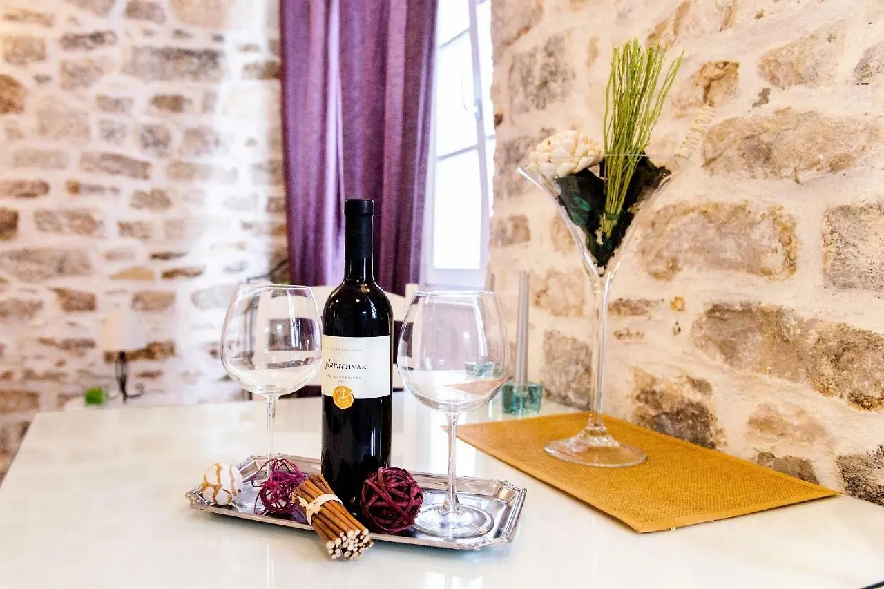 Apartment Peristil Cardo Split